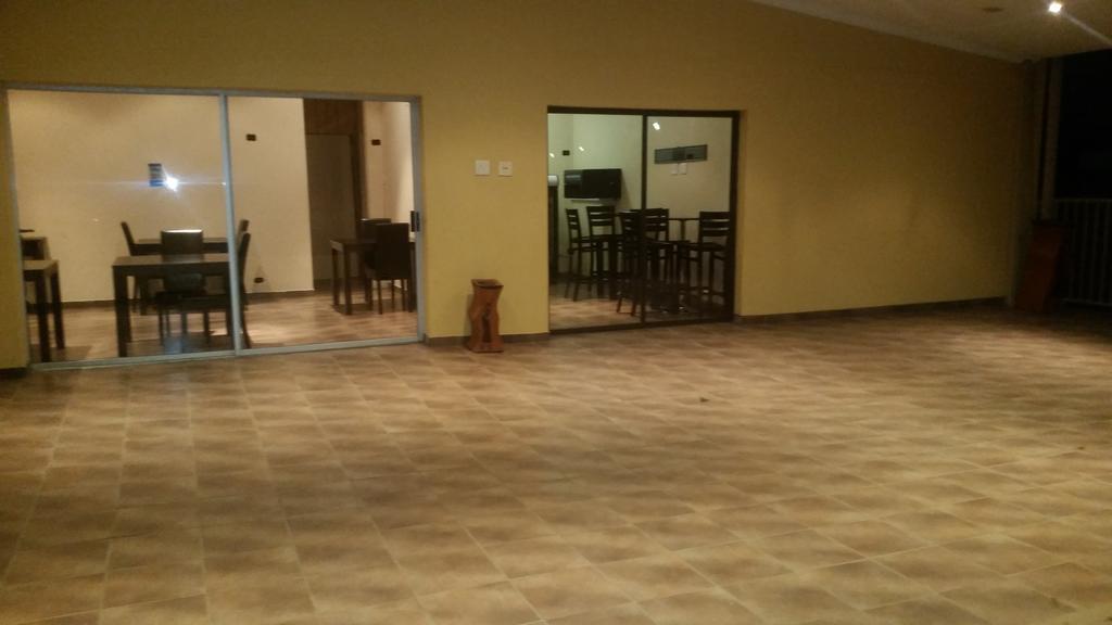 African Phoenix Guest Lodge Johannesburg Eksteriør bilde