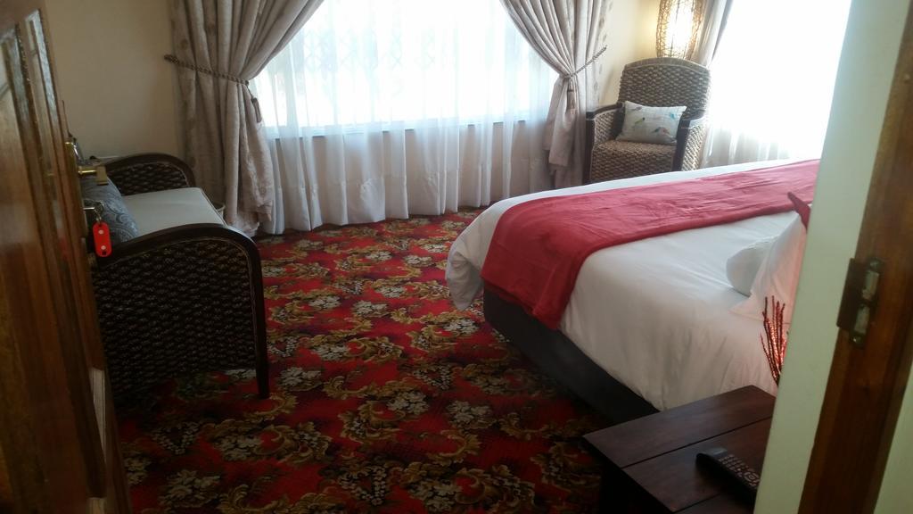 African Phoenix Guest Lodge Johannesburg Eksteriør bilde