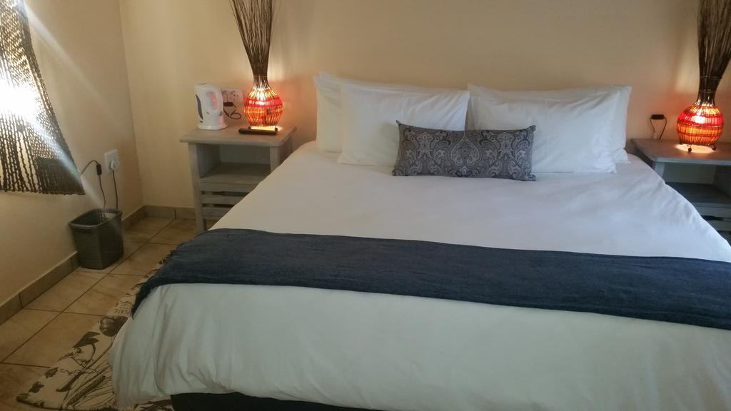 African Phoenix Guest Lodge Johannesburg Eksteriør bilde