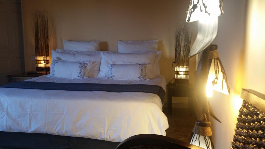 African Phoenix Guest Lodge Johannesburg Eksteriør bilde